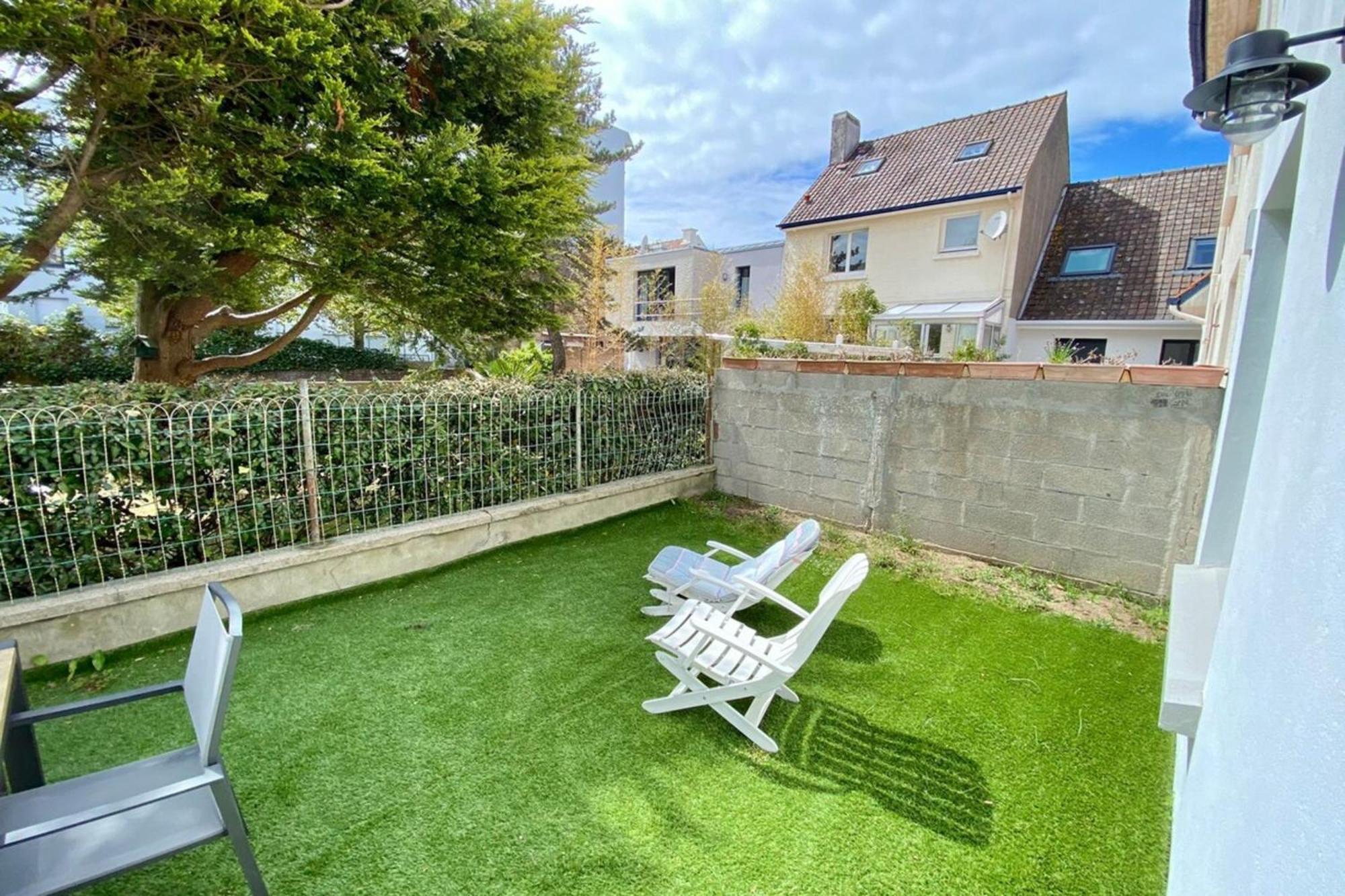 Holiday home Superb Fully Renovated Semi-detached House For 6 People Le Touquet