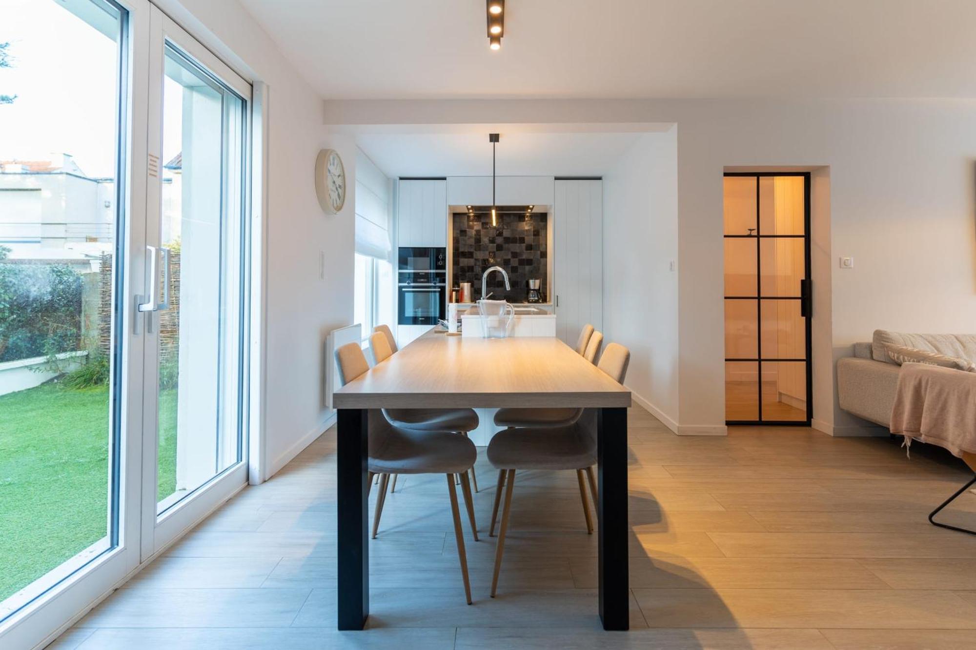 Holiday home Superb Fully Renovated Semi-detached House For 6 People Le Touquet